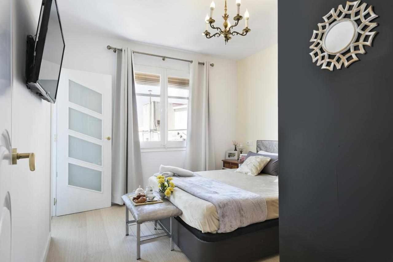 Apartment Leonor Barcelona Buitenkant foto